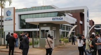 Hemorragia não afeta função cerebral do presidente, diz médico de Lula